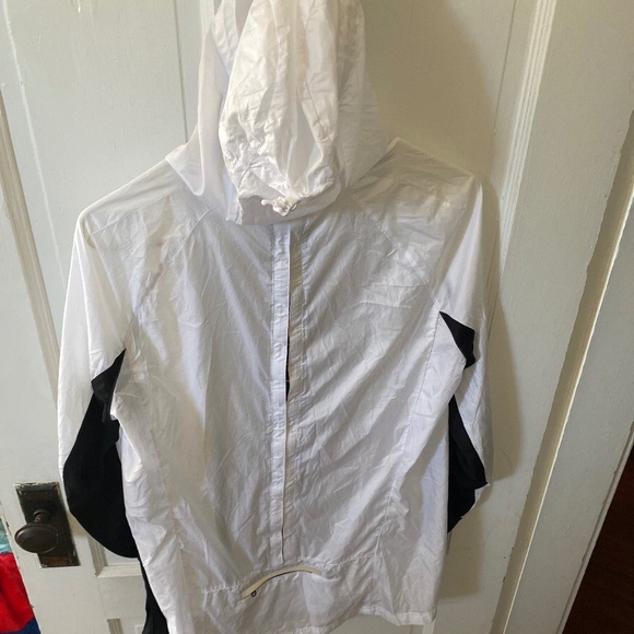 Adidas running jacket - Picture 2 of 3